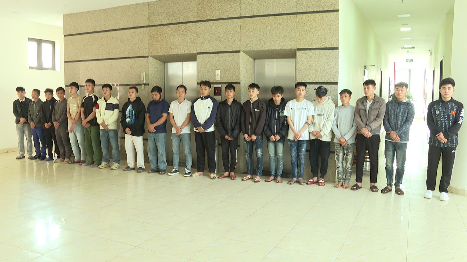 Công an Thanh Hóa bác thông tin công an xã "tra tấn, đánh người nhận viện" - Ảnh 2.