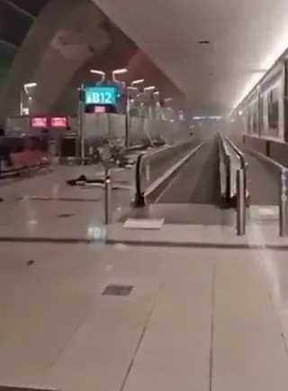 T&ecirc;n lửa Iran đ&aacute;nh tr&uacute;ng s&acirc;n bay, kh&aacute;ch sạn...khắp Trung Đ&ocirc;ng - Ảnh 5.