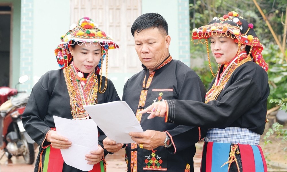 Quy tr&igrave;nh bỏ phiếu bầu cử đại biểu Quốc hội kh&oacute;a XVI v&agrave; Hội đồng nh&acirc;n d&acirc;n c&aacute;c cấp - Ảnh 3.