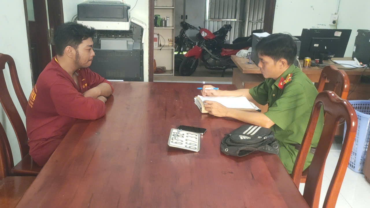 Bắt giữ đối tượng cướp giật và truy nã tại Đồng Tháp , tháng 3 năm 2026 - Ảnh 1.