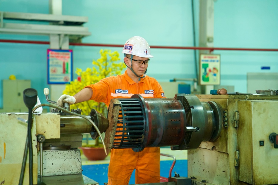 EPS sẵn sàng cho cao điểm mùa khô 2026 - Ảnh 2.