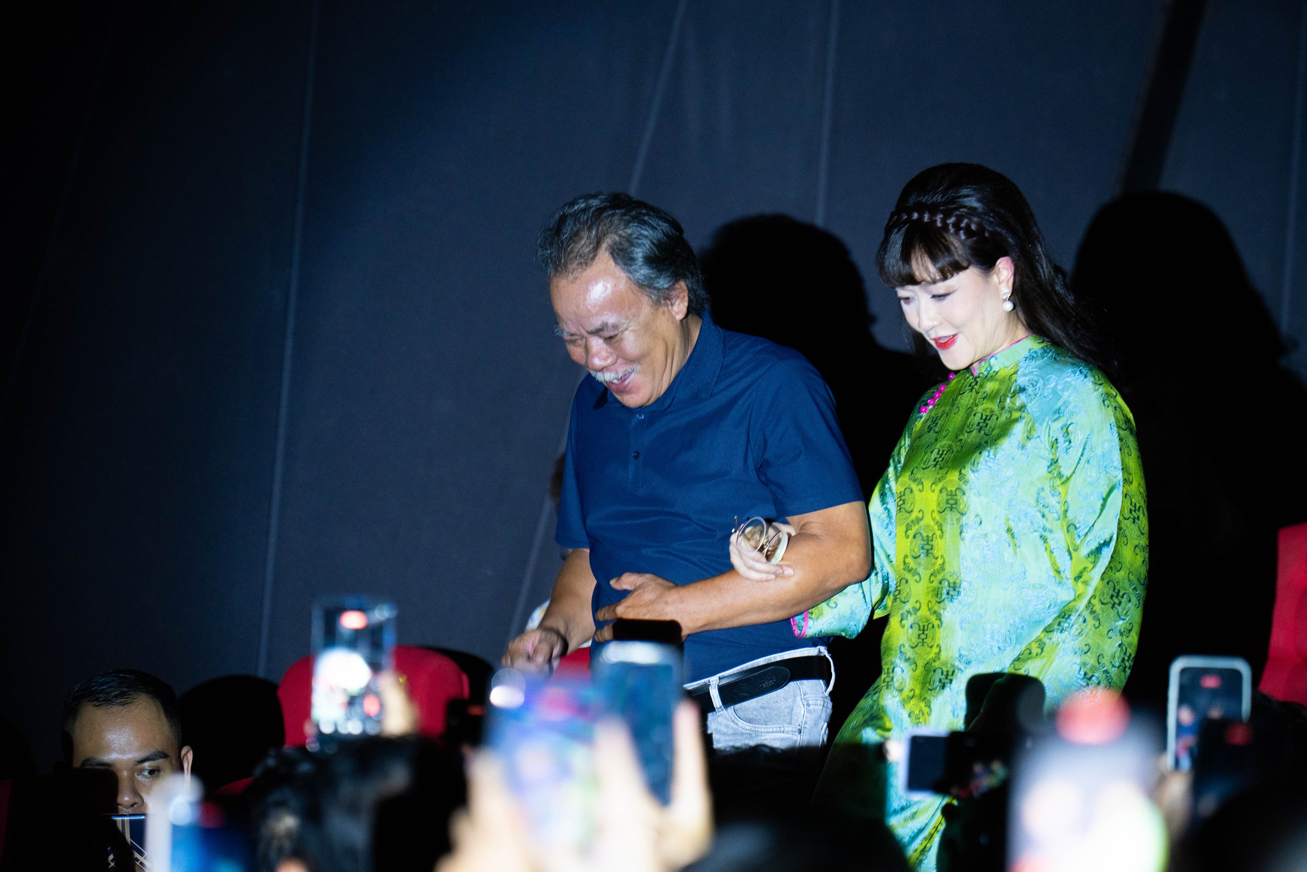 Khả Như sợ bị "thụt lùi", Quang Tuấn trân trọng mọi khen chê  - Ảnh 9.