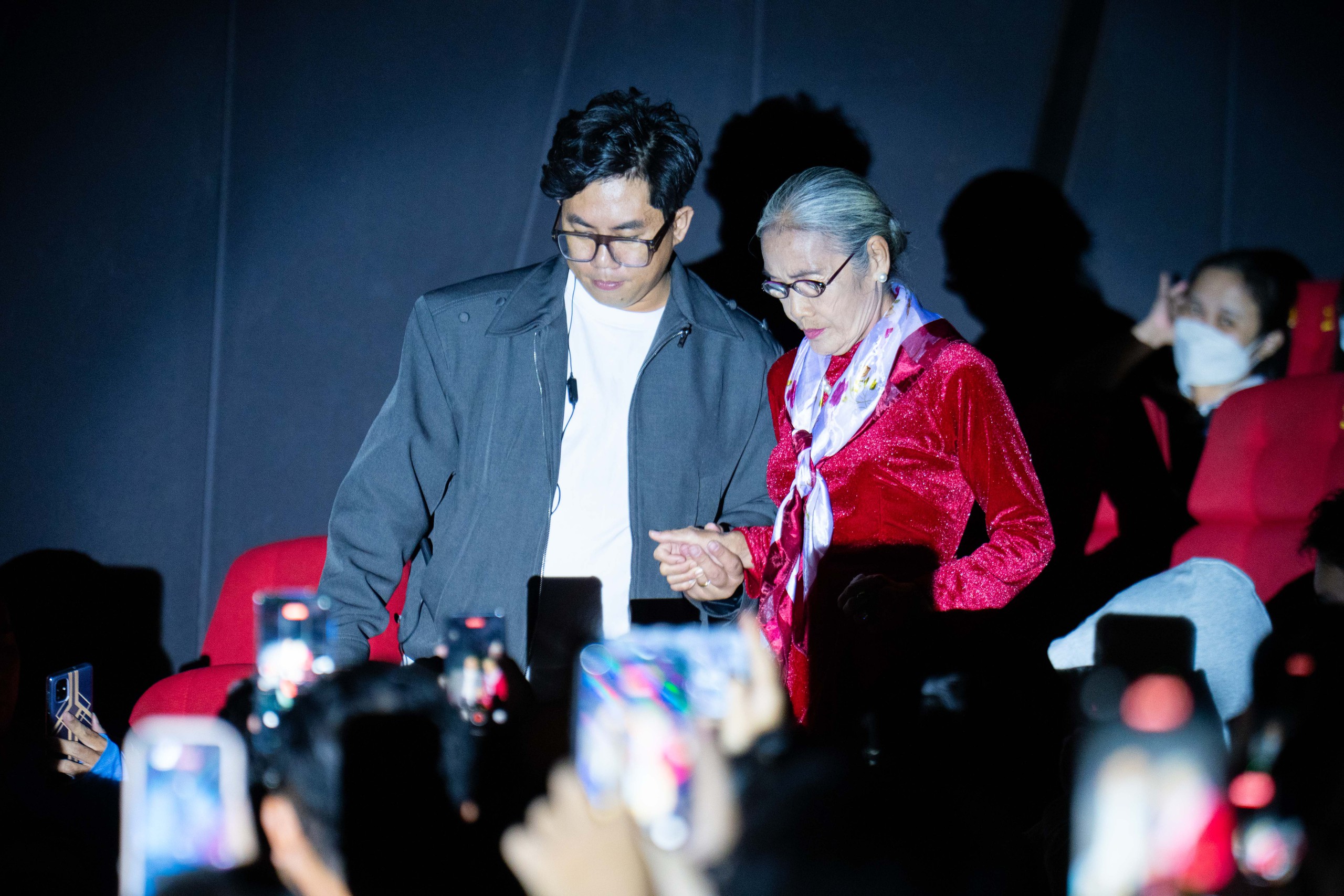 Khả Như sợ bị "thụt lùi", Quang Tuấn trân trọng mọi khen chê  - Ảnh 8.