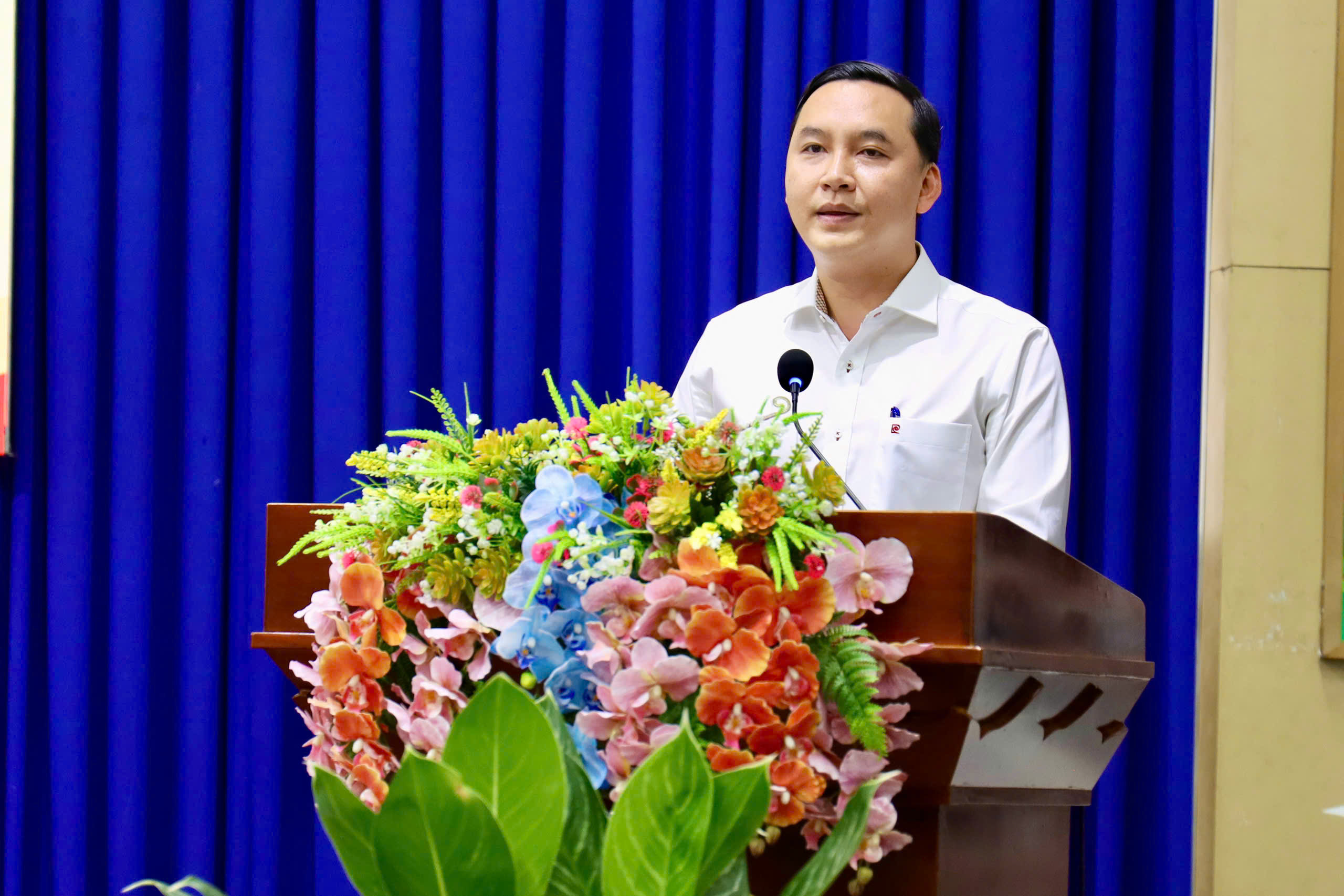 Gi&aacute;m đốc Sở Quy hoạch - Kiến tr&uacute;c: Quy hoạch l&agrave; ch&igrave;a kh&oacute;a giảm kẹt xe TPHCM - Ảnh 5.