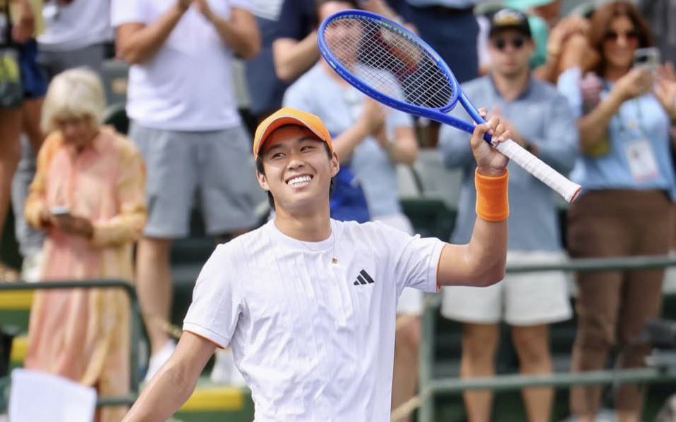 Thắng Medvedev, Sinner sở hữu đủ 6 danh hiệu ATP 1000 mặt sân cứng, sánh vai Djokovic, Federer - Ảnh 2.