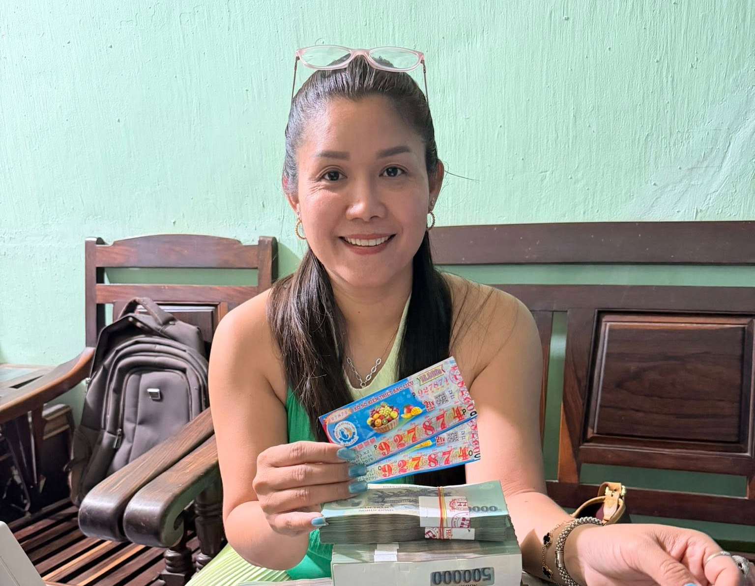 Xuất hiện nhiều người trúng giải độc đắc xổ số miền Nam ngày 12 - 3 - Ảnh 2.