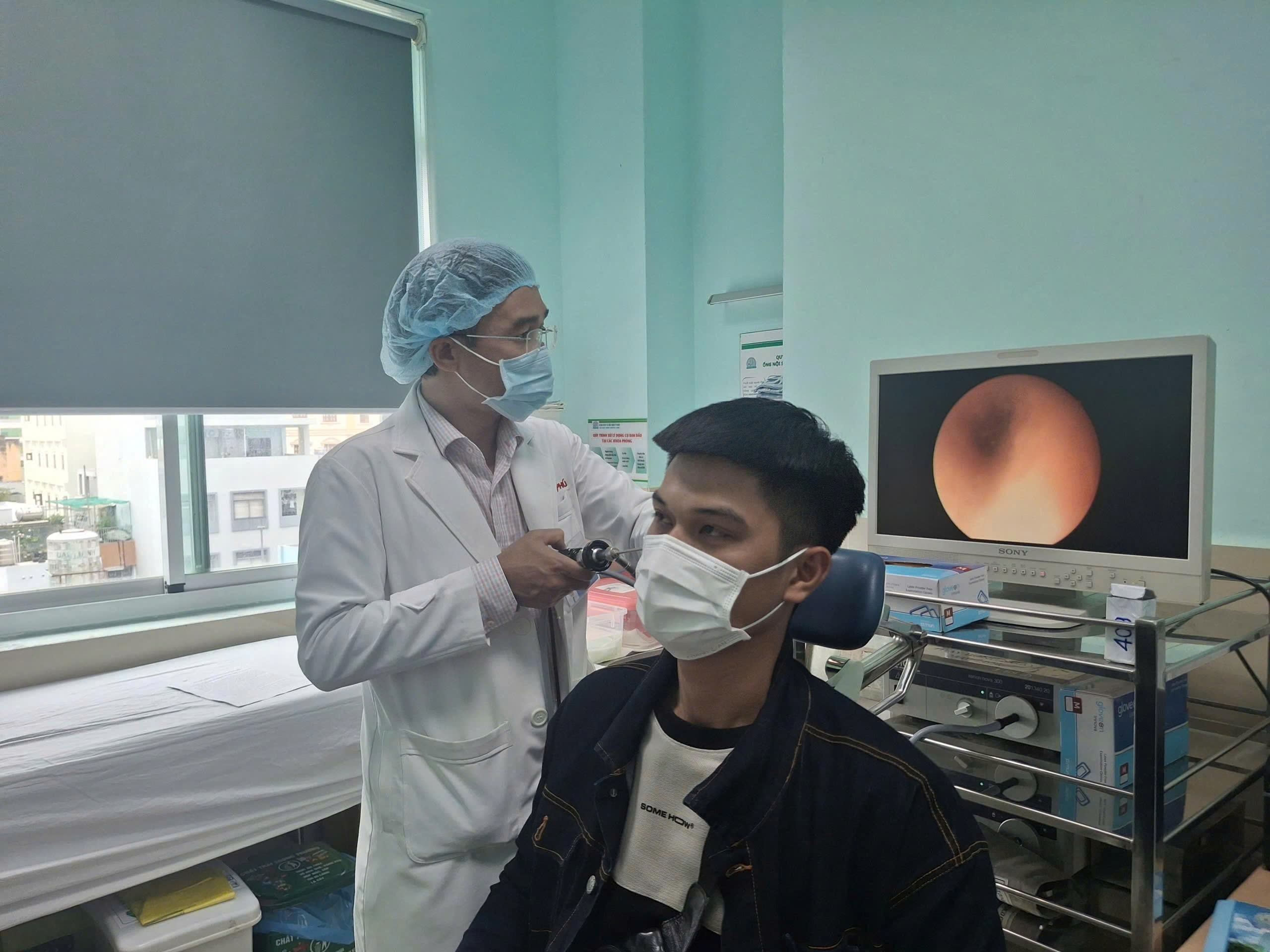 Bỗng dưng mất thính lực - Ảnh 1.