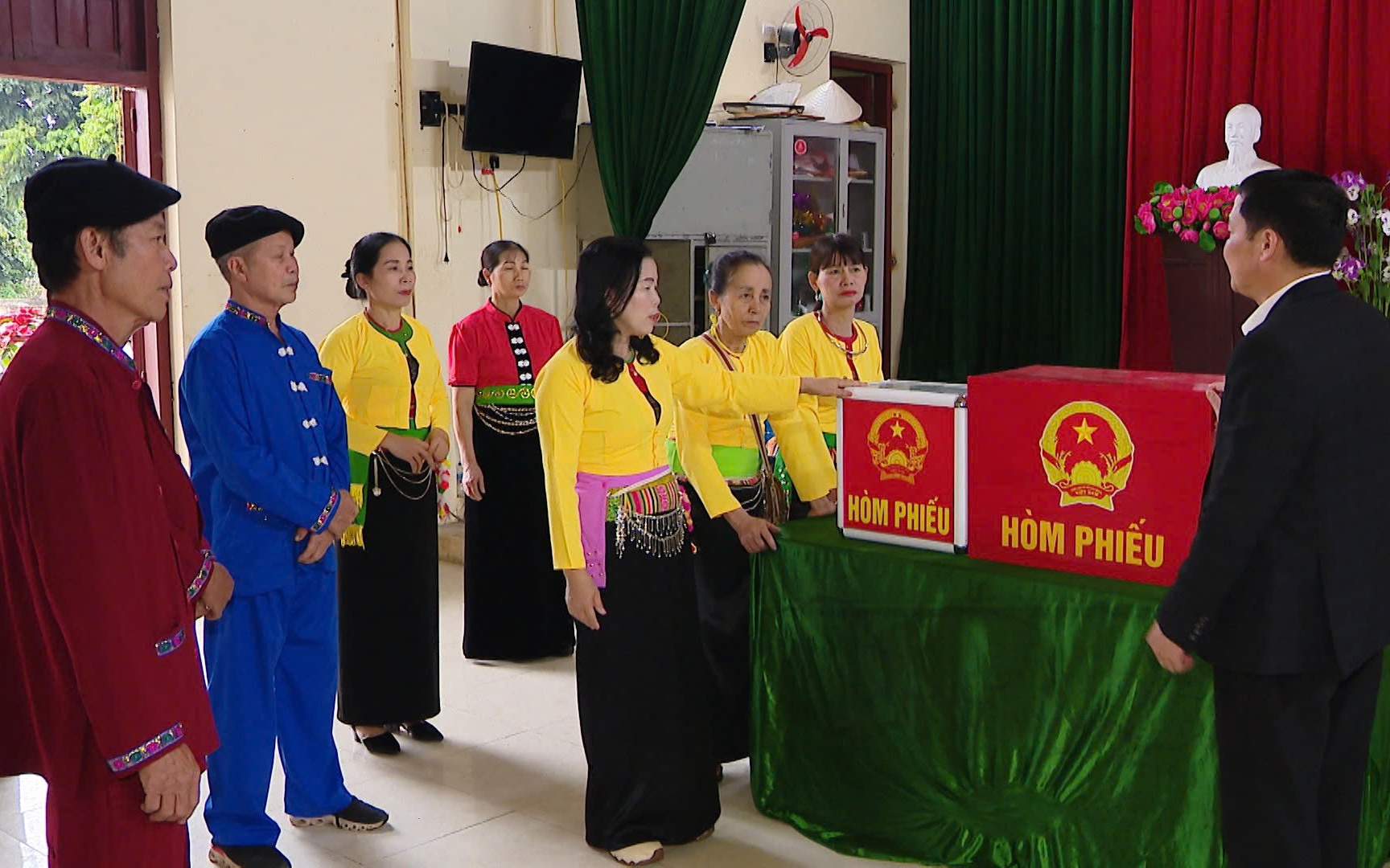 Sẵn s&agrave;ng cho ng&agrave;y hội non s&ocirc;ng - Ảnh 2.