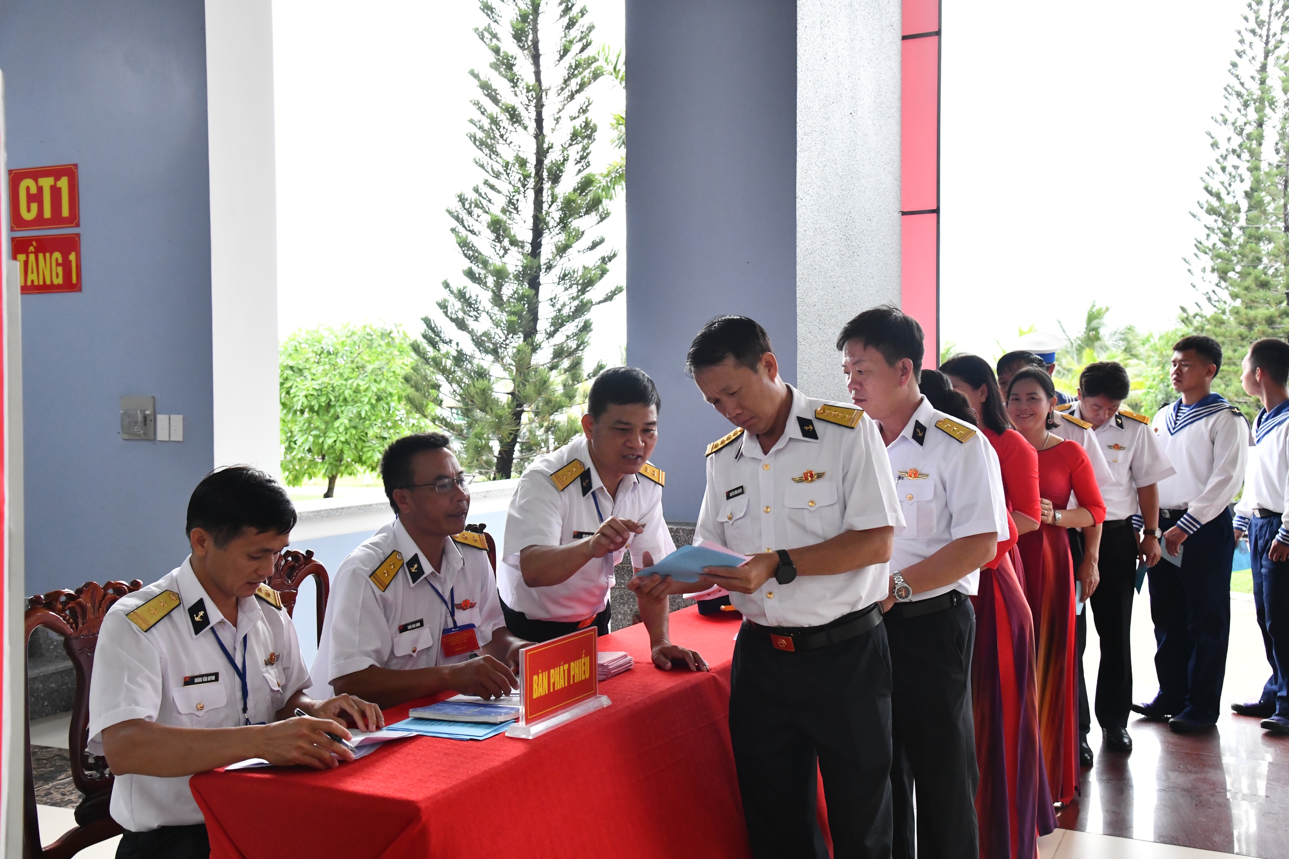 Bầu cử sớm tại đặc khu Ph&uacute; Quốc: Quyền v&agrave; nghĩa vụ c&ocirc;ng d&acirc;n được thực hiện đầy đủ - Ảnh 3.