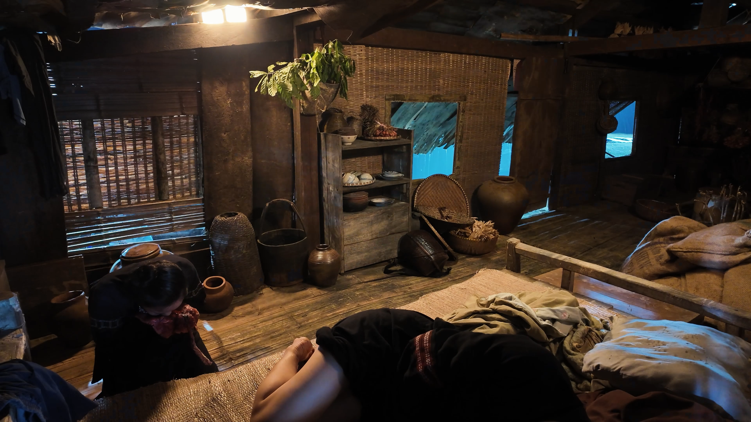  NSƯT Hạnh Thúy trở thành 