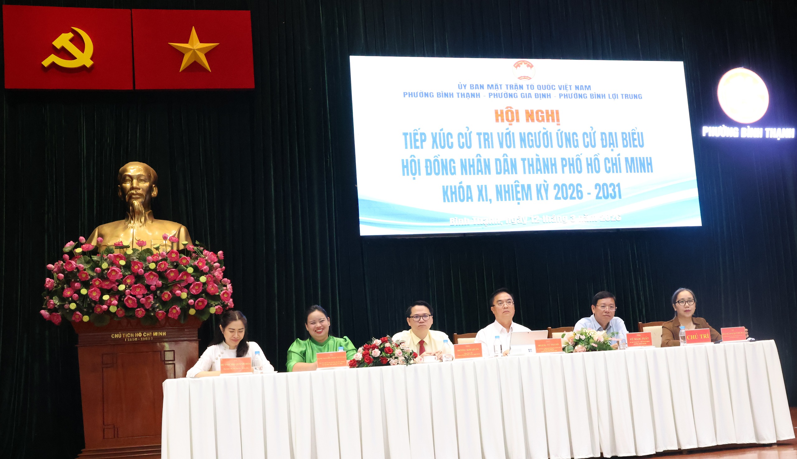 &Ocirc;ng Ho&agrave;ng Vũ Thảnh lắng nghe cử tri TPHCM để phục vụ người d&acirc;n tốt hơn năm 2026 - Ảnh 1.