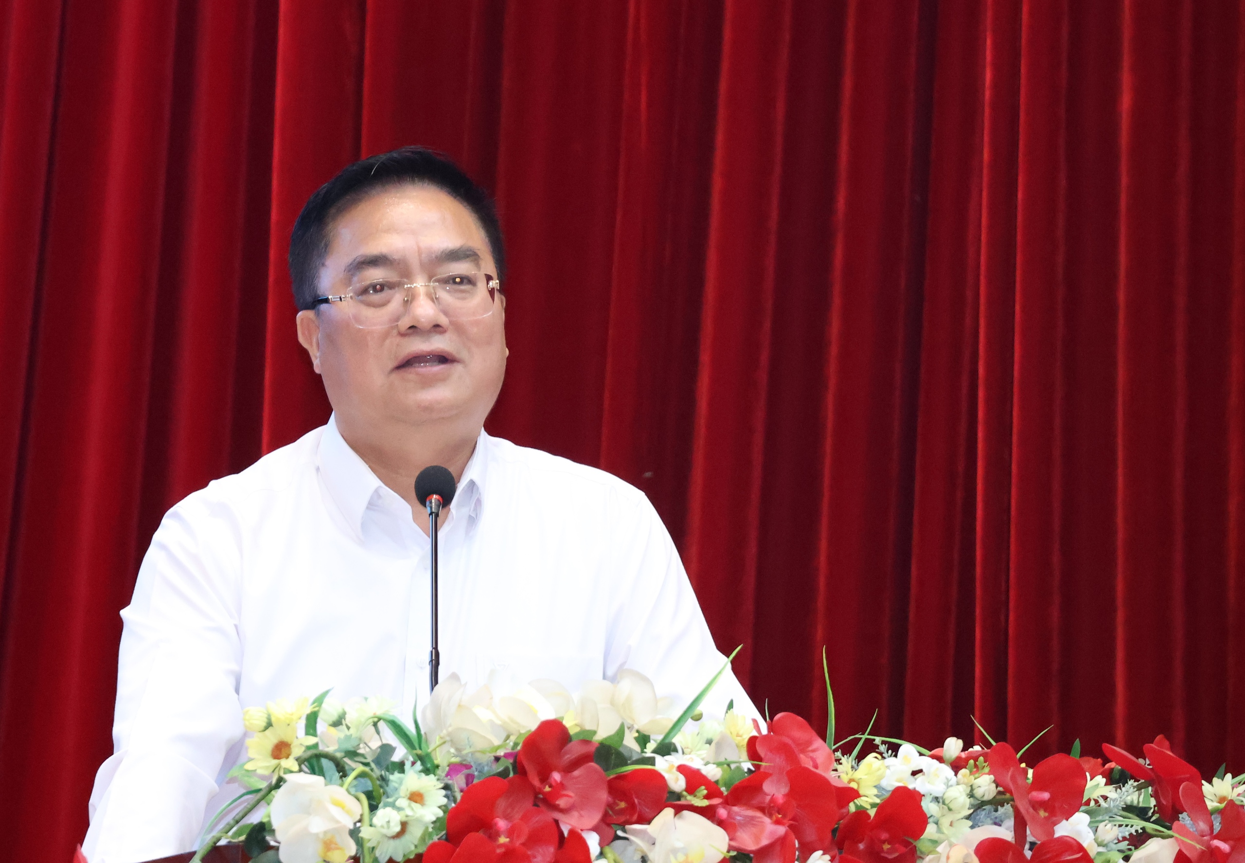 &Ocirc;ng Ho&agrave;ng Vũ Thảnh lắng nghe cử tri TPHCM để phục vụ người d&acirc;n tốt hơn năm 2026 - Ảnh 6.