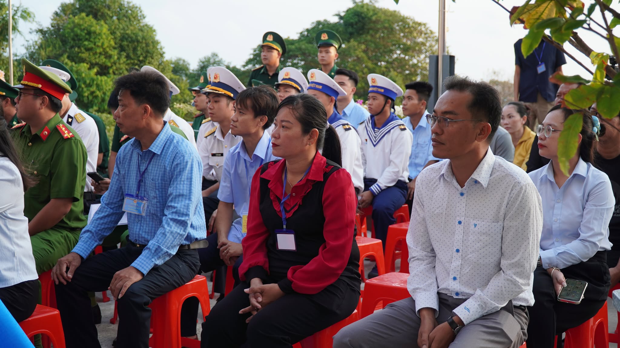 Bầu cử sớm tại đảo Hòn Khoai và Hòn Chuối của Cà Mau - Ảnh 2.