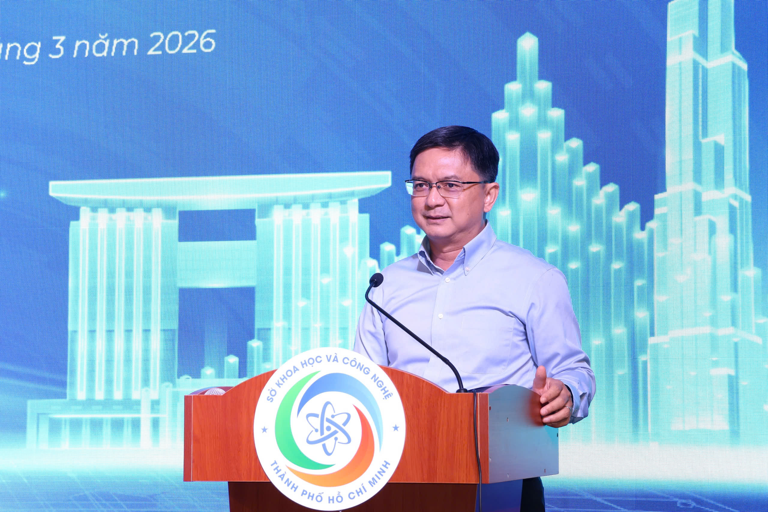 L&atilde;nh đạo TPHCM: Chỉ khi c&oacute; kết quả mới bỏ được chữ &ldquo;th&iacute; điểm&rdquo; - Ảnh 2.