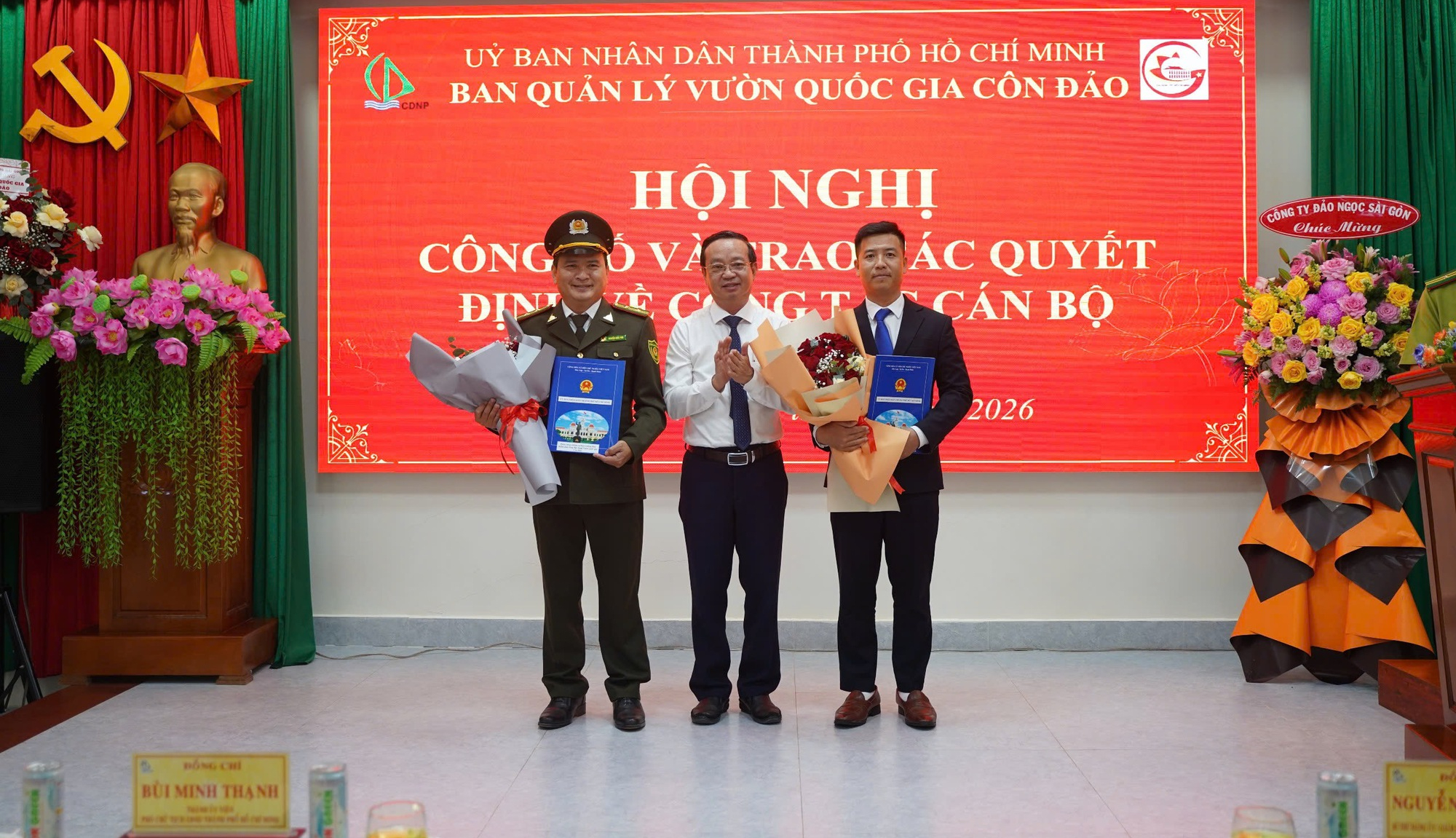 TPHCM: Công bố quyết định về công tác cán bộ tại Ban quản lý Vườn Quốc gia Côn Đảo - Ảnh 1.