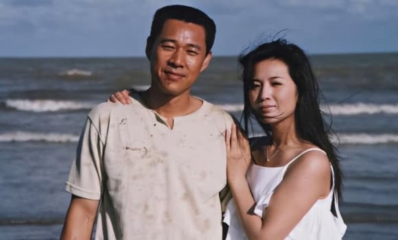 Cú twist bất ngờ chuyện vợ chồng ngôi sao đi nhặt rác kiếm sống trên đất Mỹ - Ảnh 1.