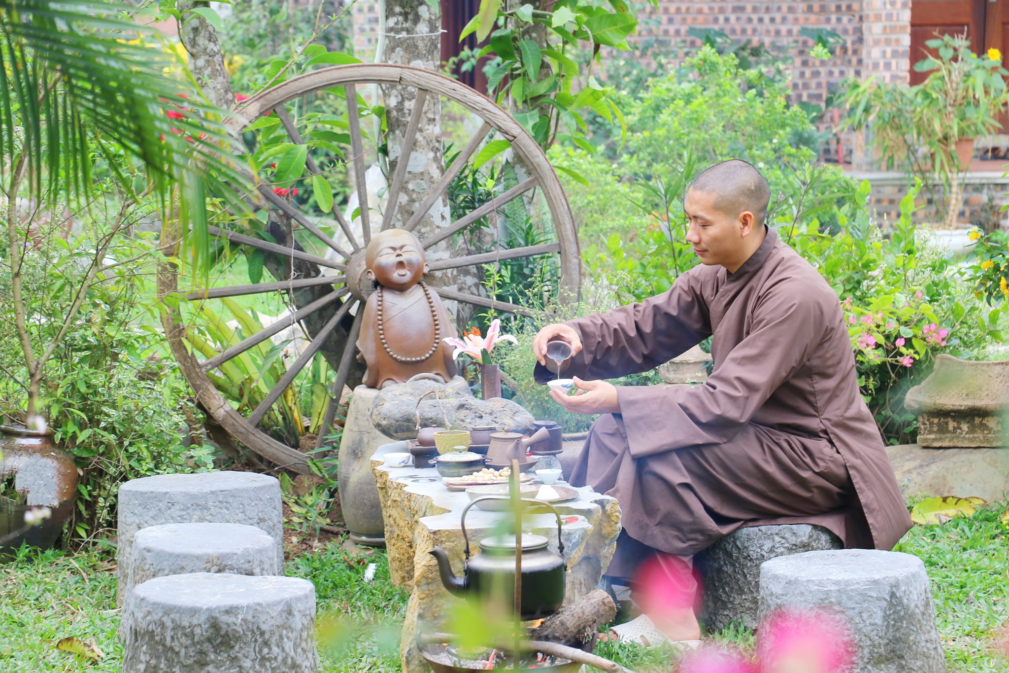 Một ấm tr&agrave;, trọn kiếp người - Ảnh 3.