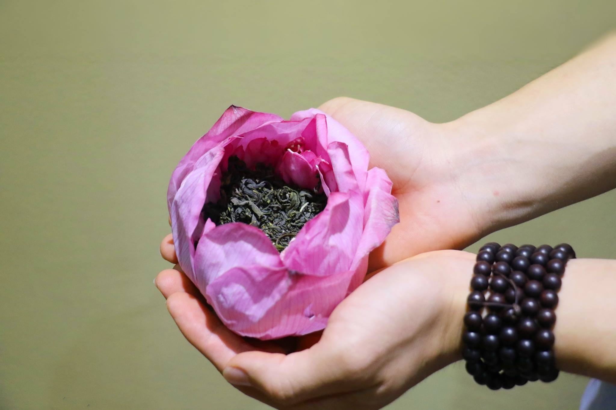 Một ấm tr&agrave;, trọn kiếp người - Ảnh 6.