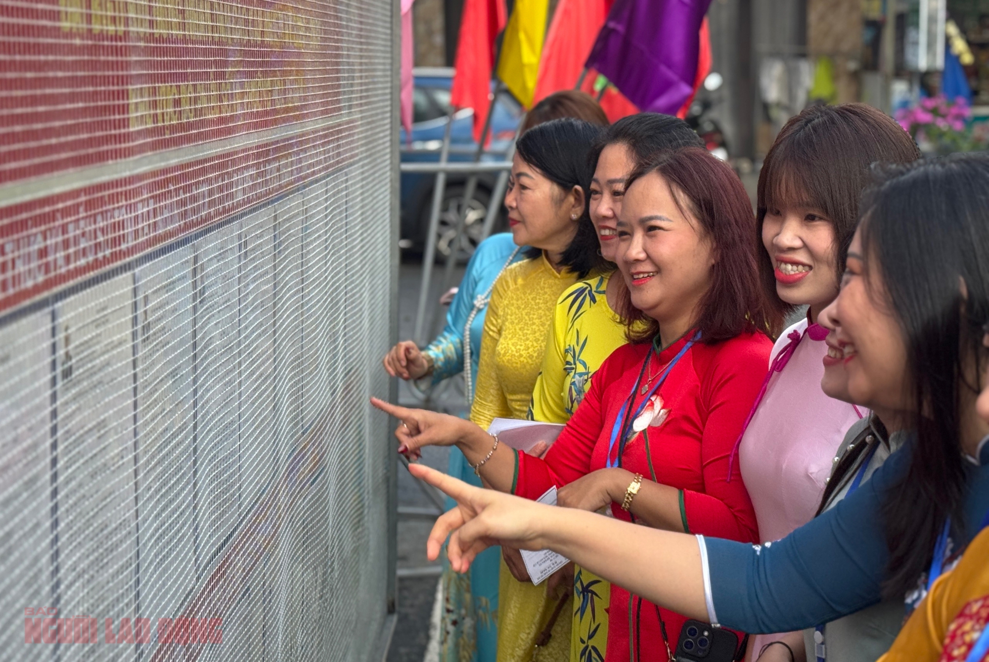 Phó Chủ tịch Quốc hội Trần Quang Phương tham gia bầu cử tại Đà Nẵng 2026 - Ảnh 6. Phó Chủ tịch Quốc hội Trần Quang Phương tham gia bầu cử tại Đà Nẵng 2026 - Ảnh 6.