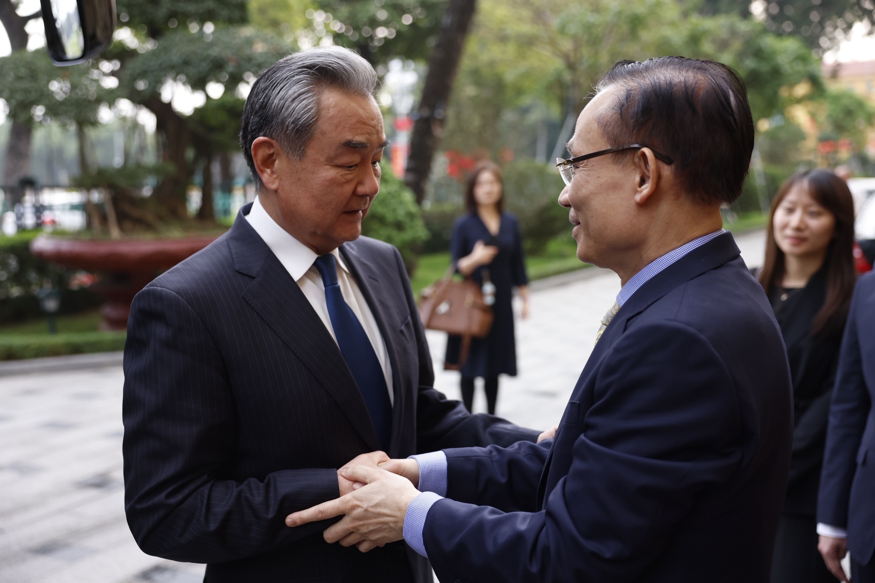 - Ảnh 1. - Ảnh 1.