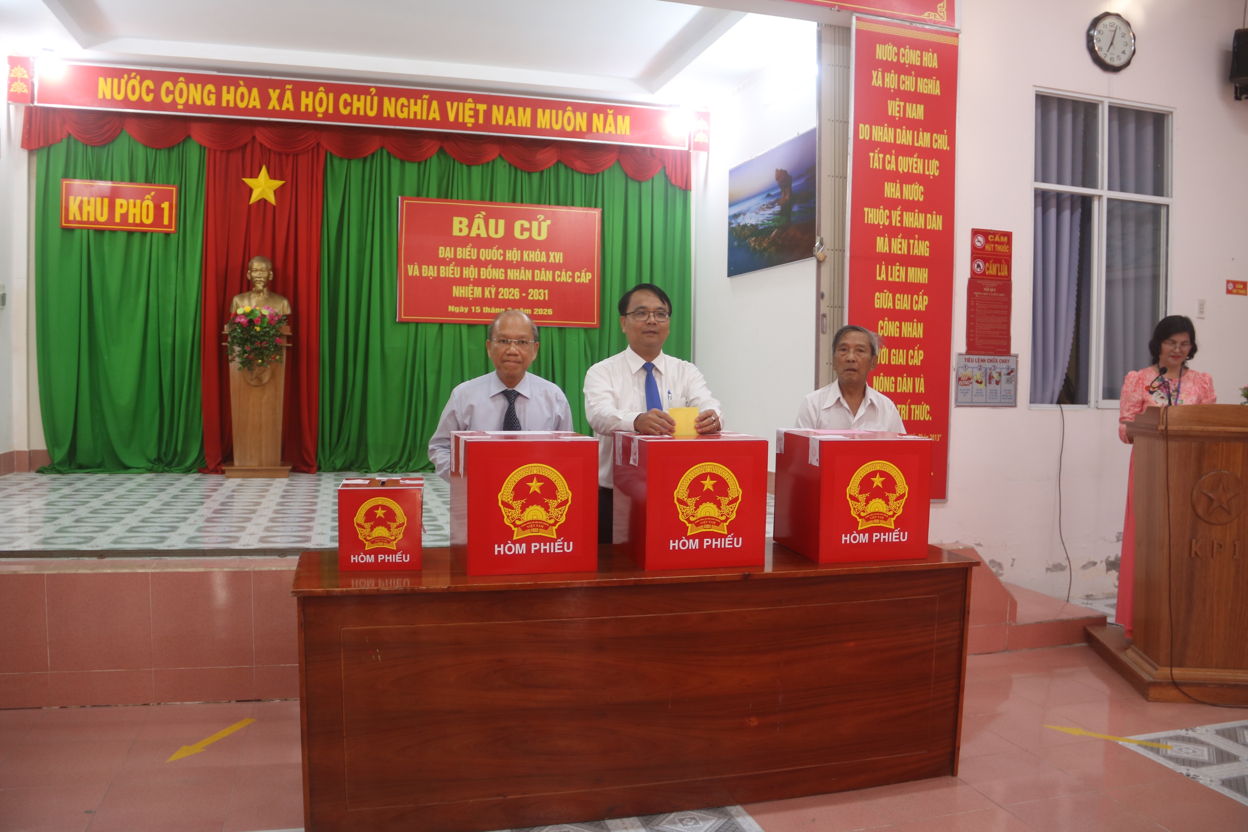 - Ảnh 3. - Ảnh 3.