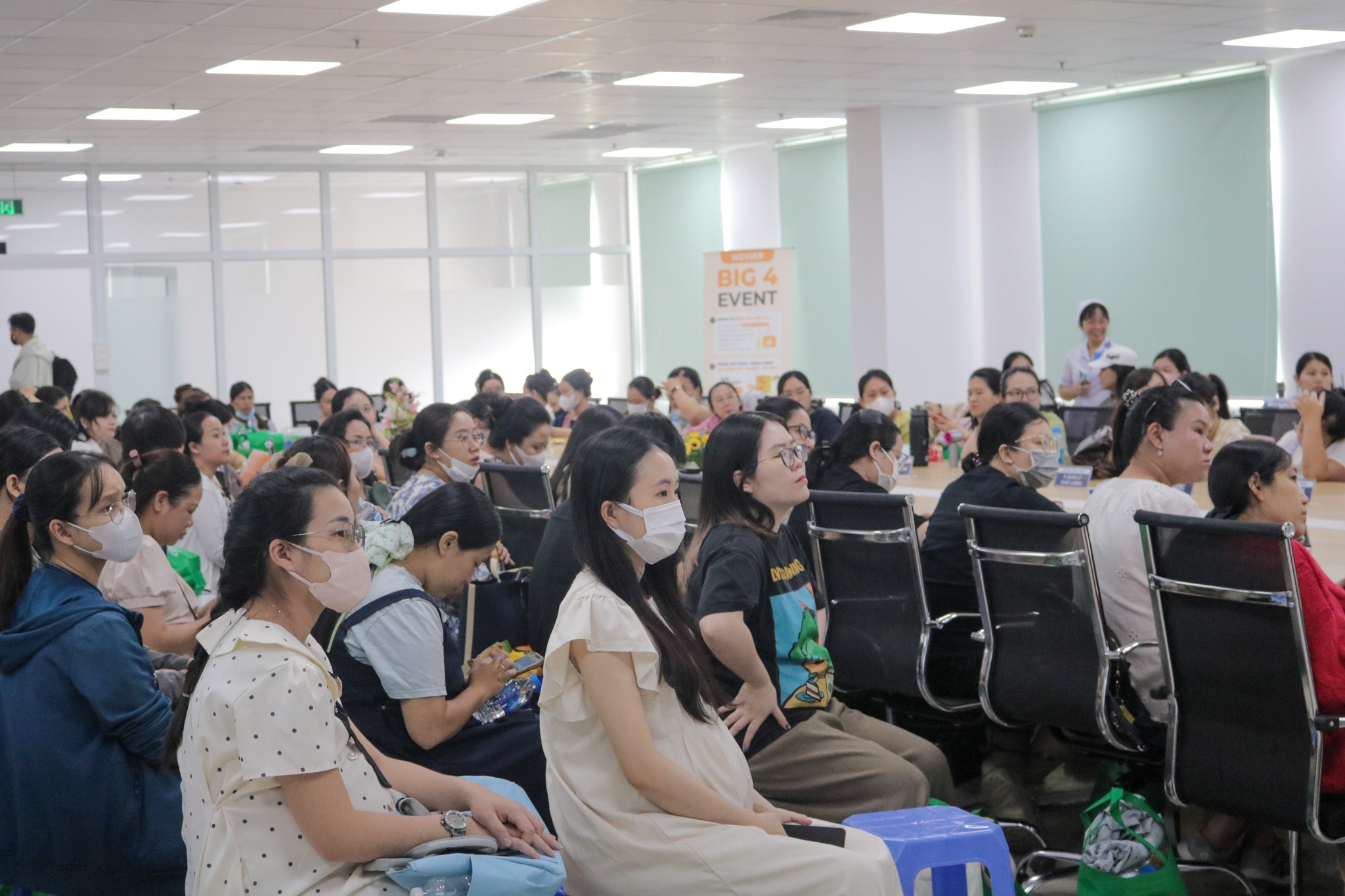 Đi khám thai vào chủ nhật, có được bảo hiểm xã hội chi trả? - Ảnh 1.