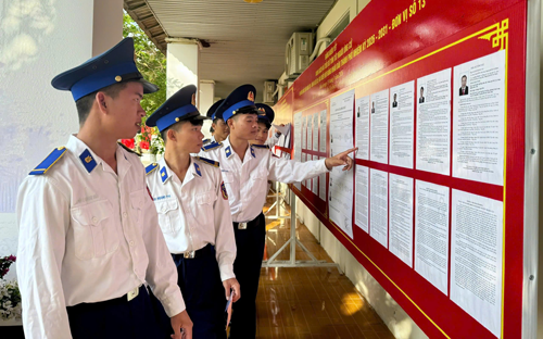 99% cử tri TPHCM đi bỏ phiếu bầu cử - Ảnh 3.