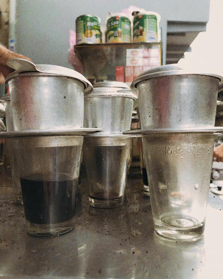 Nghĩa t&igrave;nh dư vị c&agrave; ph&ecirc; - Ảnh 4.