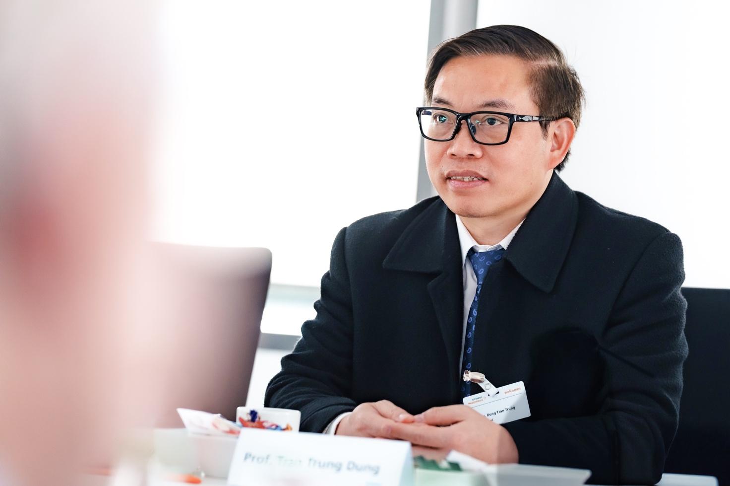 Siemens Healthineers và Vinmec hợp tác thúc đẩy đổi mới công nghệ y tế tại Việt Nam - Ảnh 3.