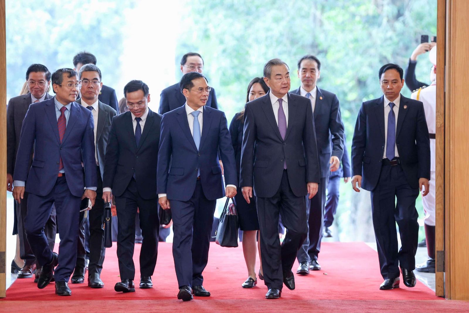 Phi&ecirc;n họp lần thứ 17 Ủy ban chỉ đạo hợp t&aacute;c song phương Việt Nam - Trung Quốc - Ảnh 4.