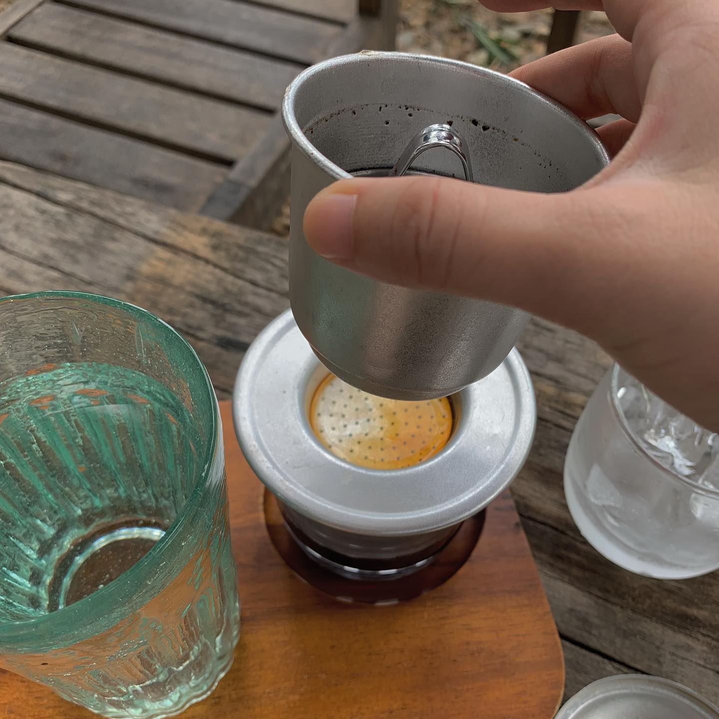 Khi chiếc phin bắt đầu nhỏ giọt - Ảnh 2.