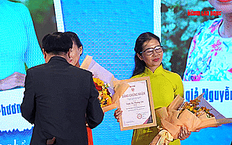 Bộ VH-TT-DL ph&aacute;t động cuộc thi viết "Bữa cơm gia đ&igrave;nh ấm &aacute;p y&ecirc;u thương" - Ảnh 2.