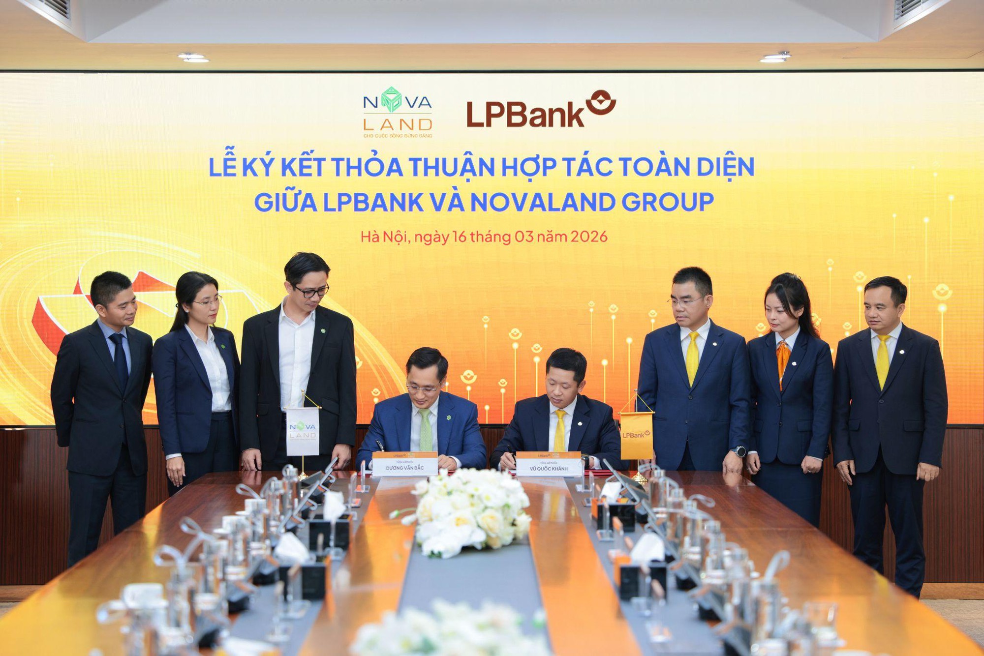 LPBank và Novaland ký kết thỏa thuận hợp tác toàn diện - Ảnh 1.