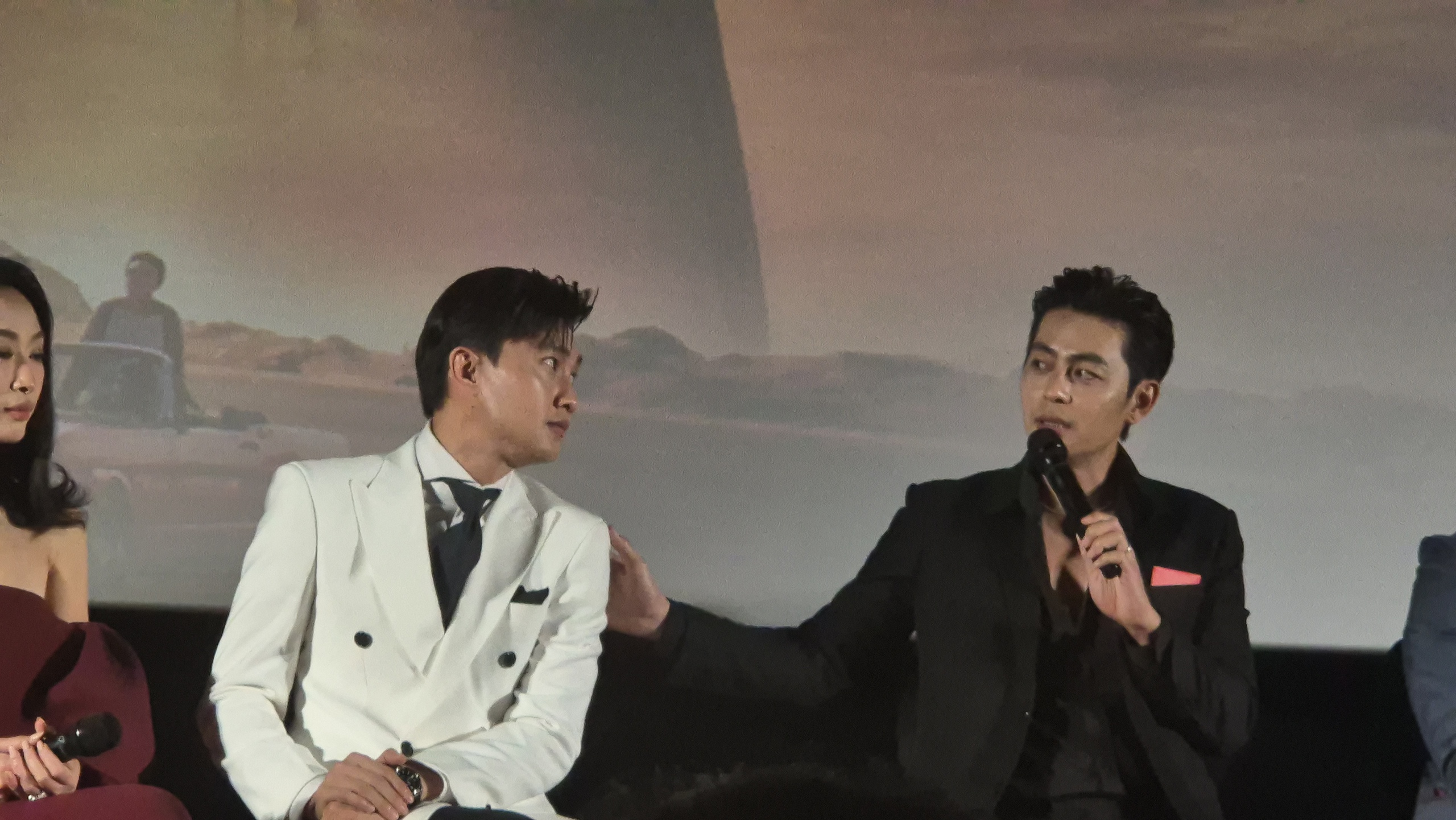 Quốc Trường mong mọi người bớt đồn chuyện hẹn hò - Ảnh 8.