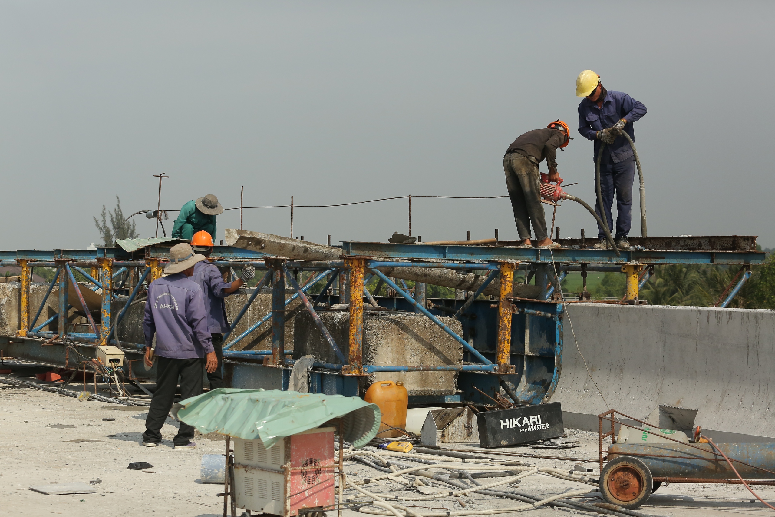 Hối hả c&ocirc;ng trường V&agrave;nh đai 3 TPHCM qua T&acirc;y Ninh sắp th&ocirc;ng xe kỹ thuật - Ảnh 9.