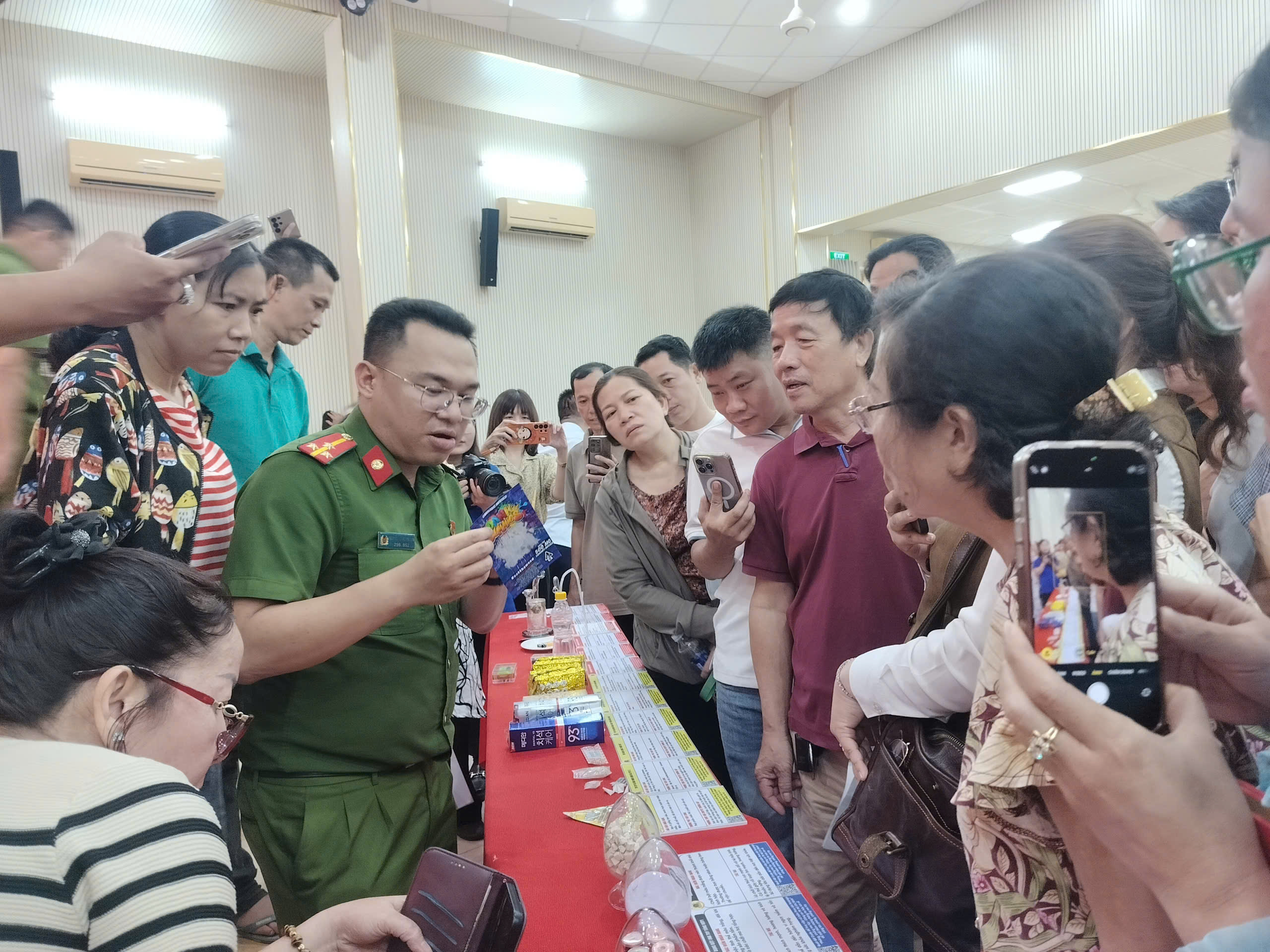 Phường Bình Phú phấn đấu là phường không ma túy vào cuối năm 2027 - Ảnh 4.