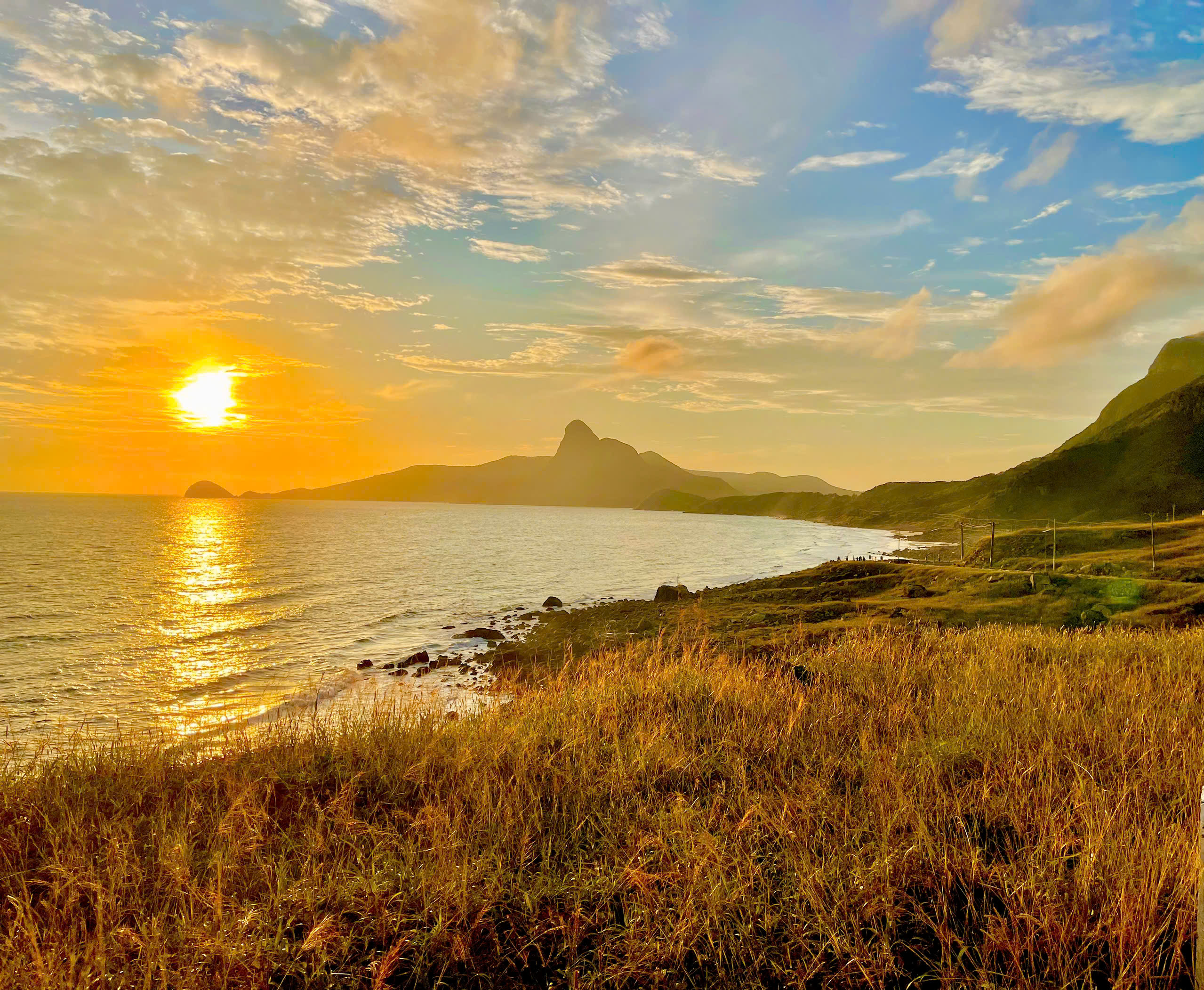 C&ocirc;n Đảo bước v&agrave;o "m&ugrave;a đẹp nhất năm" - Ảnh 11.