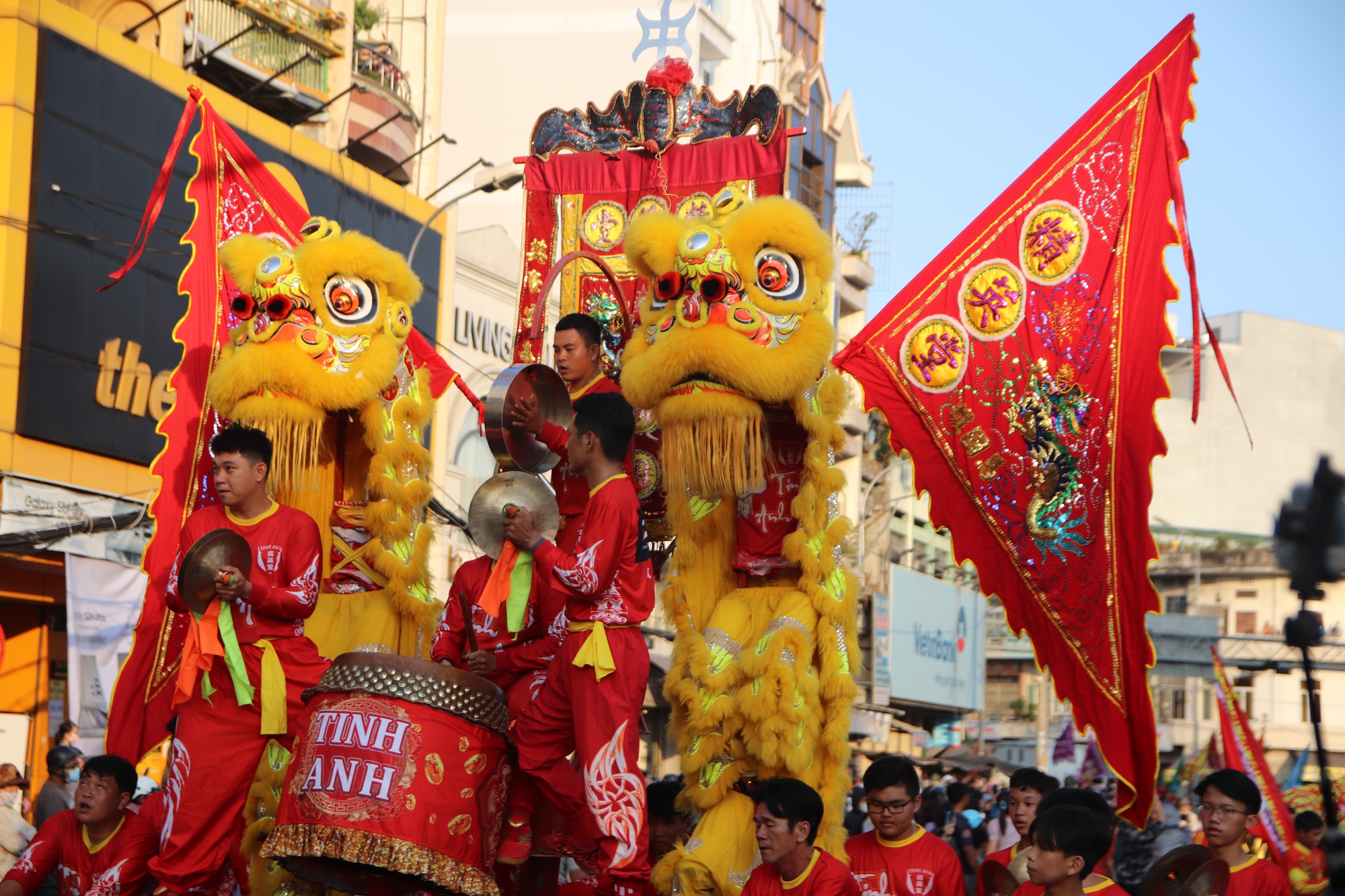 TP HCM: Tưng bừng Lễ hội Tết Nguyên tiêu - Ảnh 2.