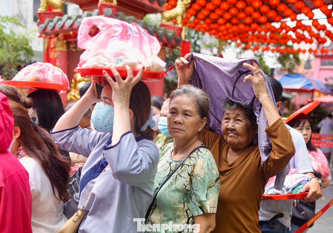 Ng&agrave;y đẹp , giờ l&agrave;nh c&uacute;ng Rằm th&aacute;ng Gi&ecirc;ng 2026 cho gia đ&igrave;nh b&igrave;nh an - Ảnh 1.