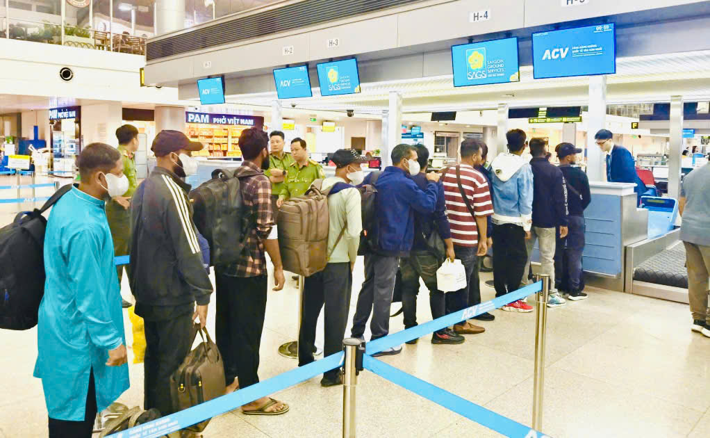 Phát hiện người Bangladesh lao động trái phép tại Tây Ninh , xử lý nghiêm vi phạm - Ảnh 1.