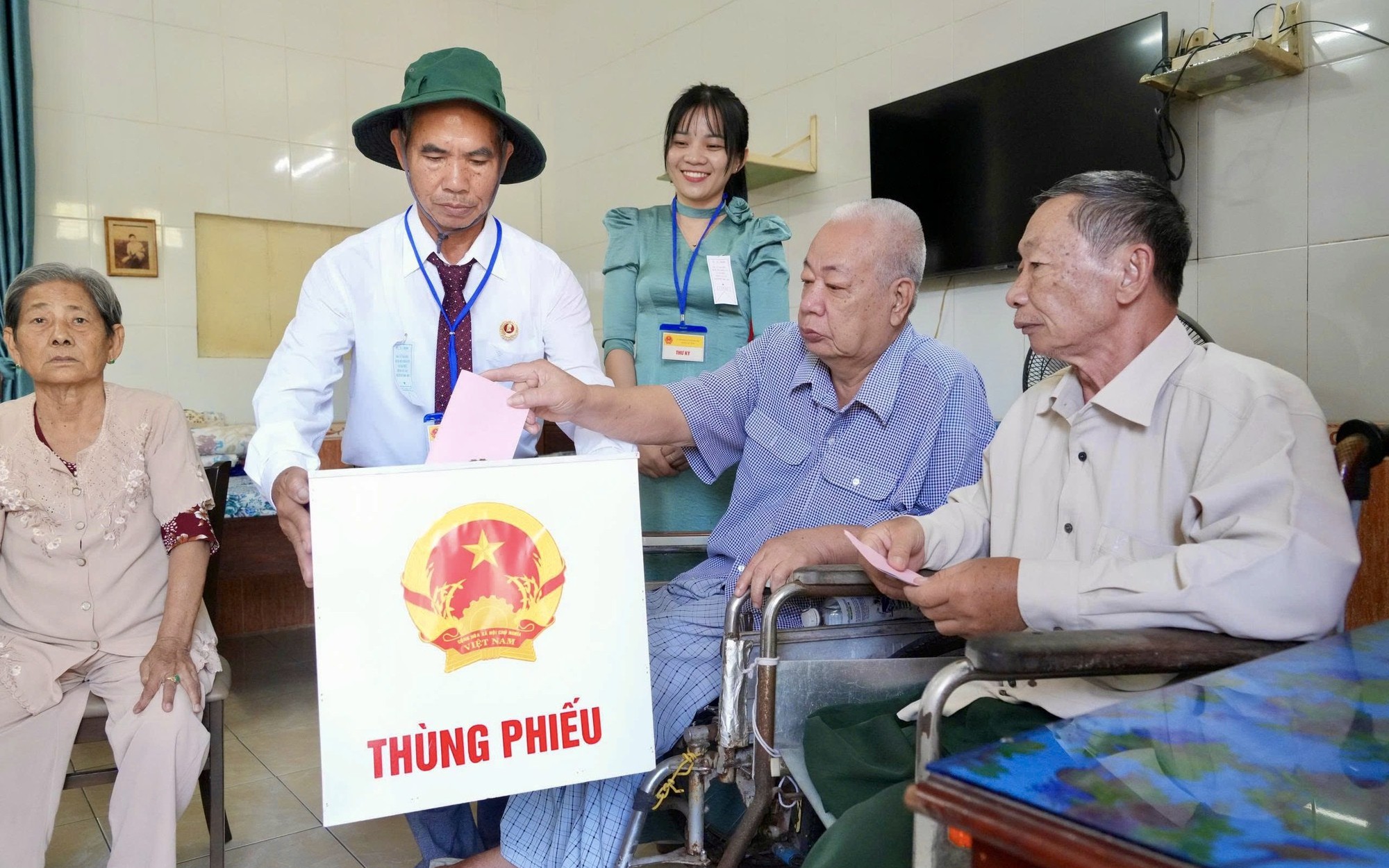 TPHCM ho&agrave;n th&agrave;nh nhiều nội dung vượt tiến độ trong tổ chức bầu cử - Ảnh 3.