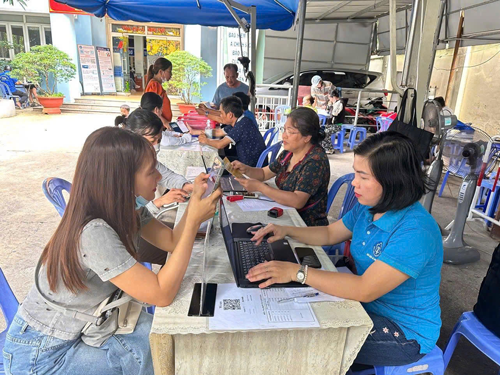 Ổn định an sinh xã hội toàn dân - Ảnh 1. Ổn định an sinh xã hội toàn dân - Ảnh 1.