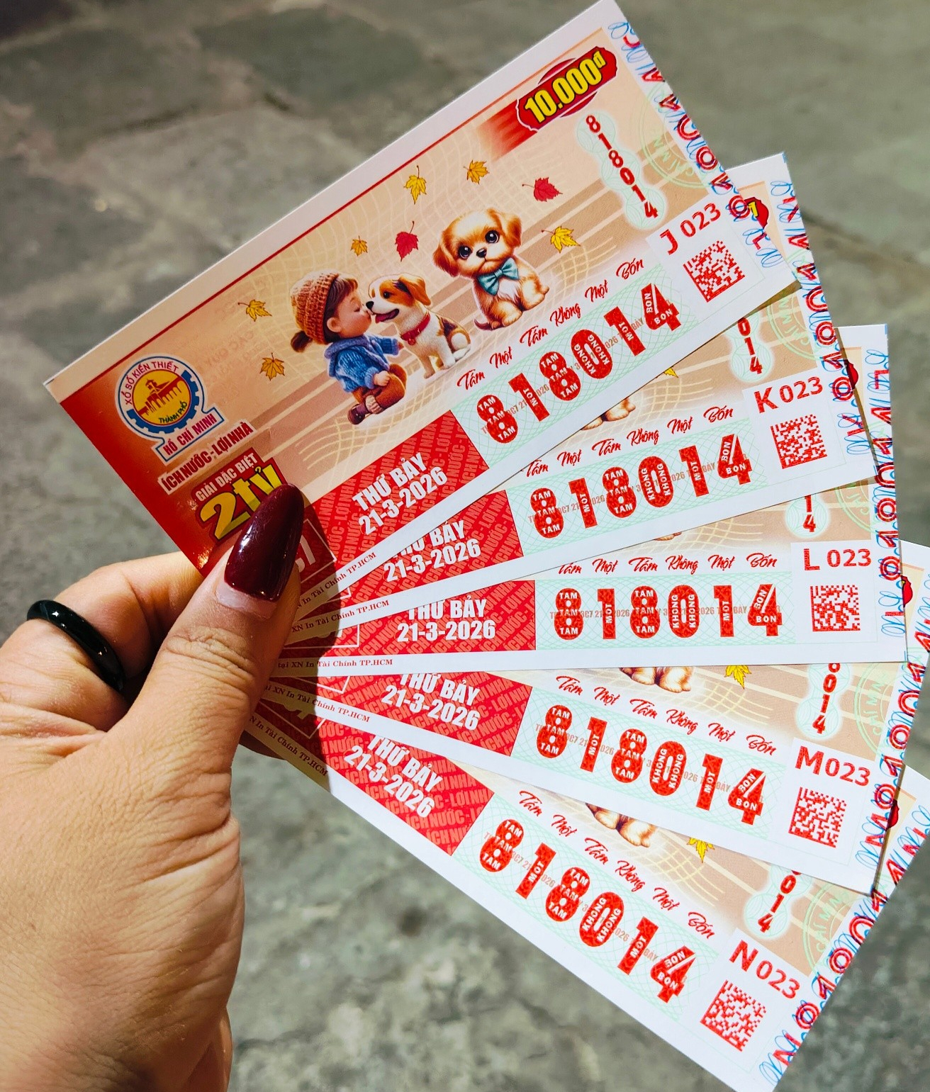 Xổ số miền Nam 21 - 3: Khách hàng trúng giải độc đắc tại TPHCM và Tây Ninh - Ảnh 7.