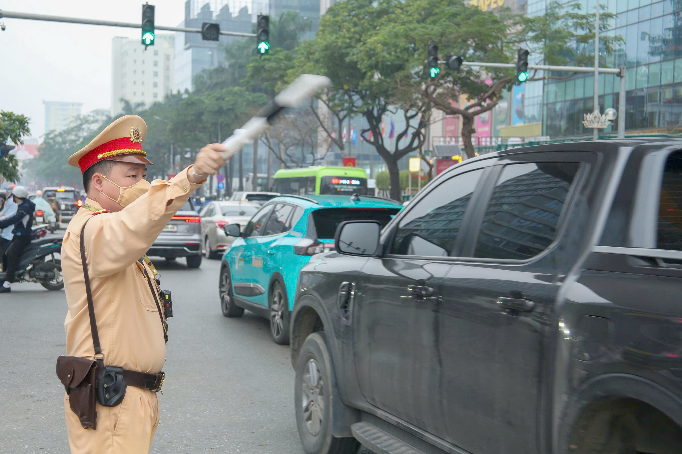 Quy định xe bán tải Hà Nội 2026: Cấm xe tải vào nội đô giờ cao điểm - Ảnh 1.