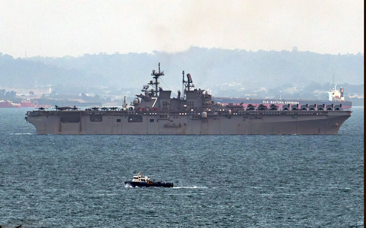 Tổng thống Donald Trump ra tối hậu thư 48 giờ cho Iran - Ảnh 2.