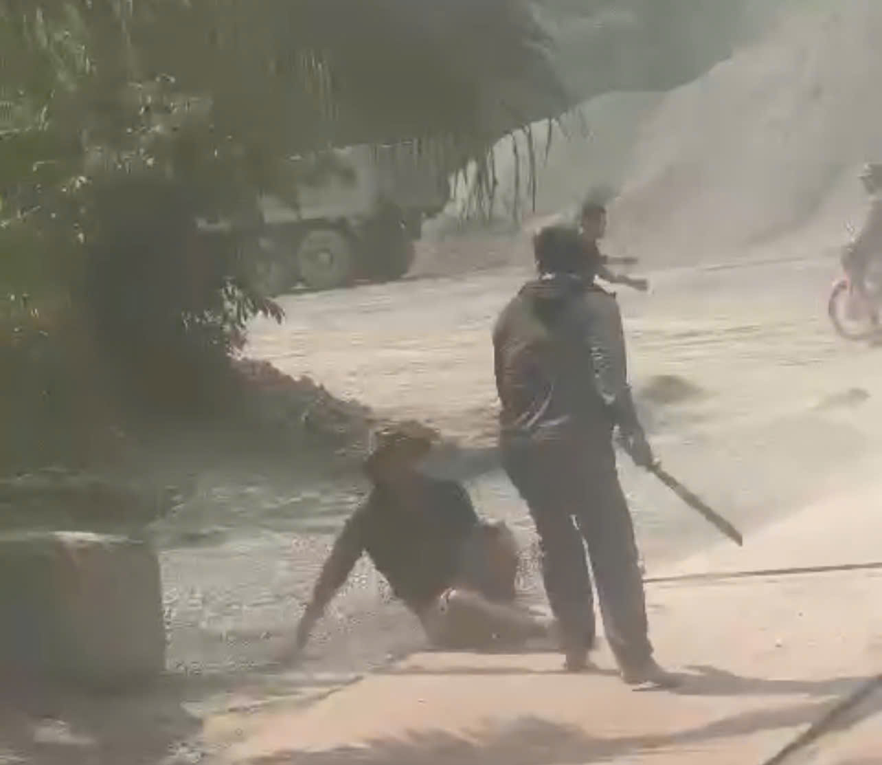 Điều tra vụ hỗn chiến tại bãi đá Miền Đông TP . HCM năm 2026 - Ảnh 1. Điều tra vụ hỗn chiến tại bãi đá Miền Đông TP . HCM năm 2026 - Ảnh 1.