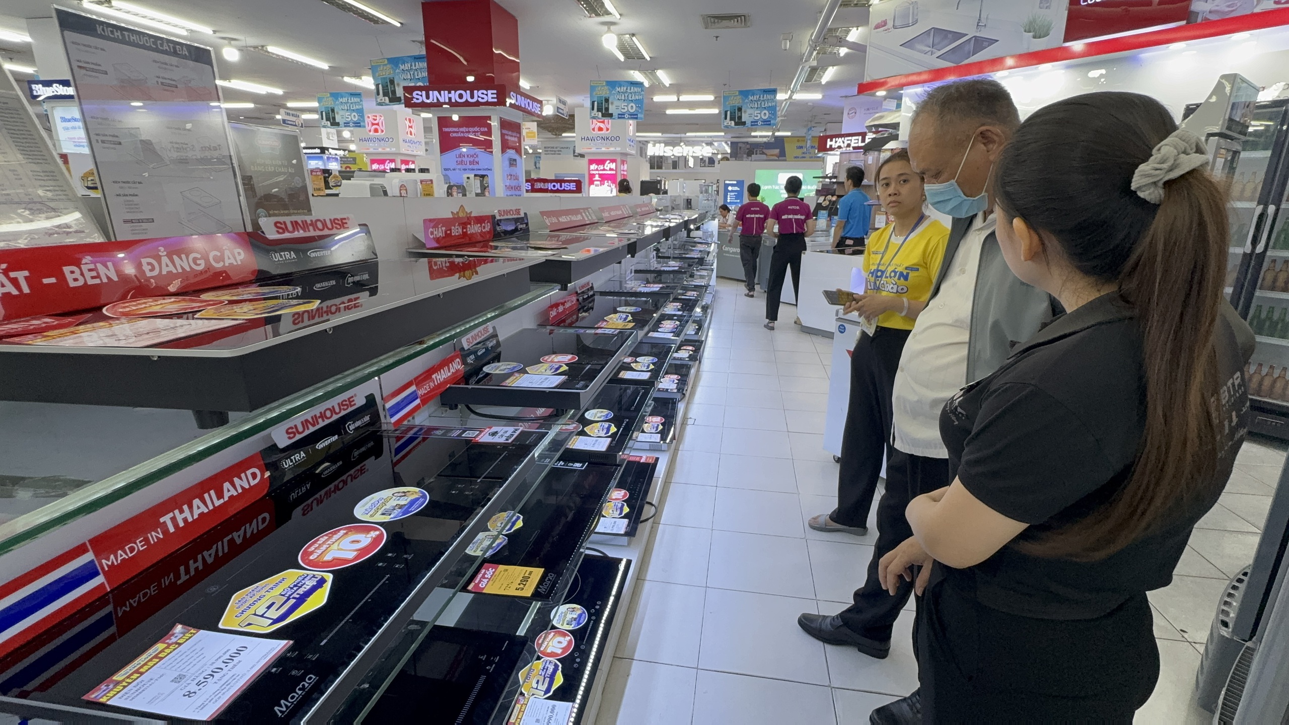 Sức mua bếp điện tăng vọt - Ảnh 1.