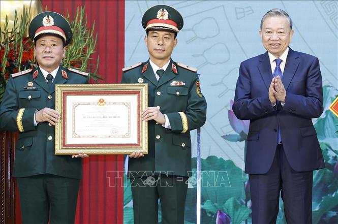 Tổng B&iacute; thư T&ocirc; L&acirc;m khẳng định vai tr&ograve; Binh chủng C&ocirc;ng binh trong lịch sử Việt Nam 2026 - Ảnh 4.