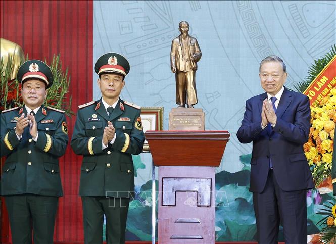 Tổng B&iacute; thư T&ocirc; L&acirc;m khẳng định vai tr&ograve; Binh chủng C&ocirc;ng binh trong lịch sử Việt Nam 2026 - Ảnh 6.