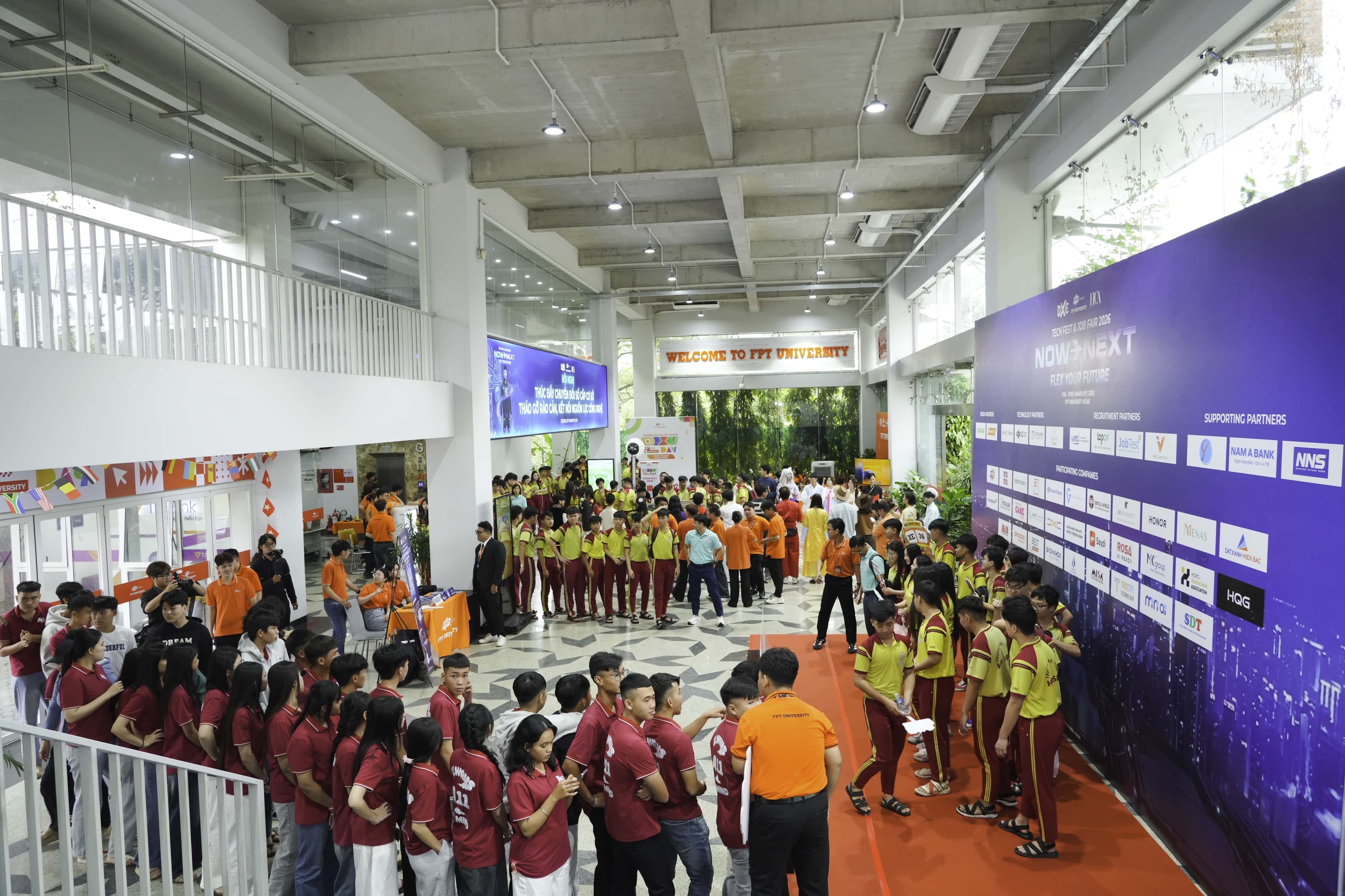 Học sinh "chạm" nghề, sinh viên "chạm" việc tại Tech Fest & Job Fair 2026 - Ảnh 1.